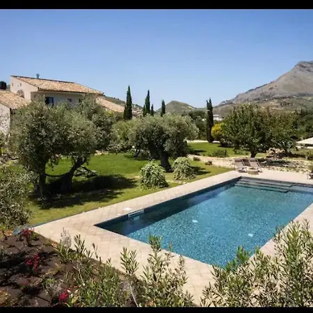 Villa Azul *
